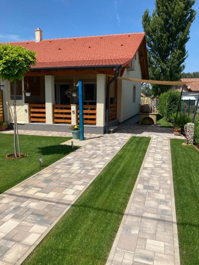 Ferienwohnung Balati Vendeghaz Balatonmáriafürdő Exterior foto